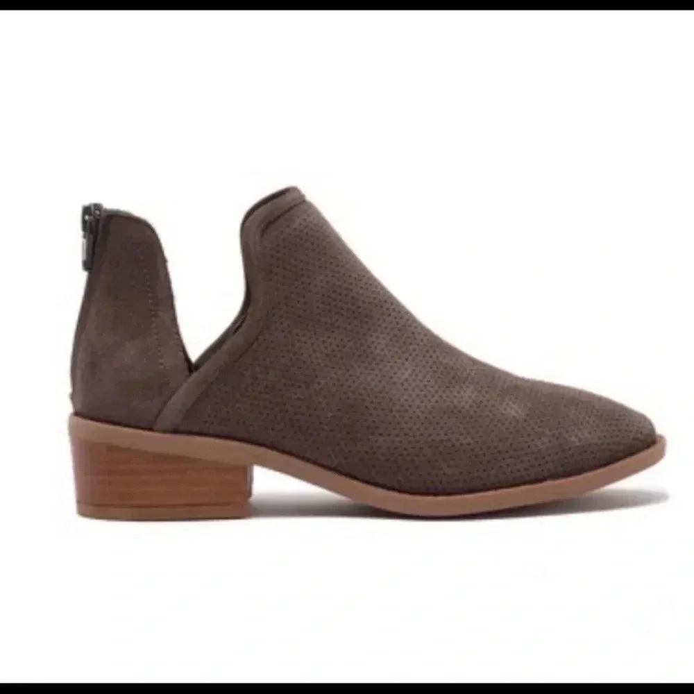 Steve Madden Laramie Suede Ankle Booties 7.5